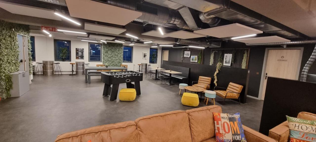 Auberge Jeunesse Charleroi Youth Hostel المظهر الخارجي الصورة